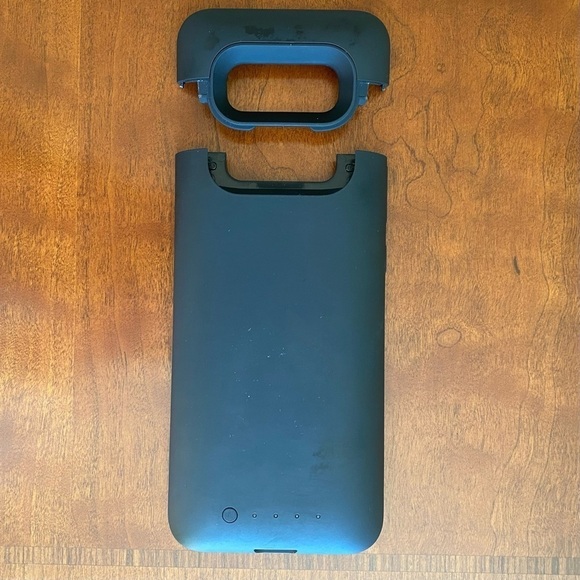 Mophie Juice Pack Battery Case.
Samsung Galaxy S8+ - Picture 5 of 11